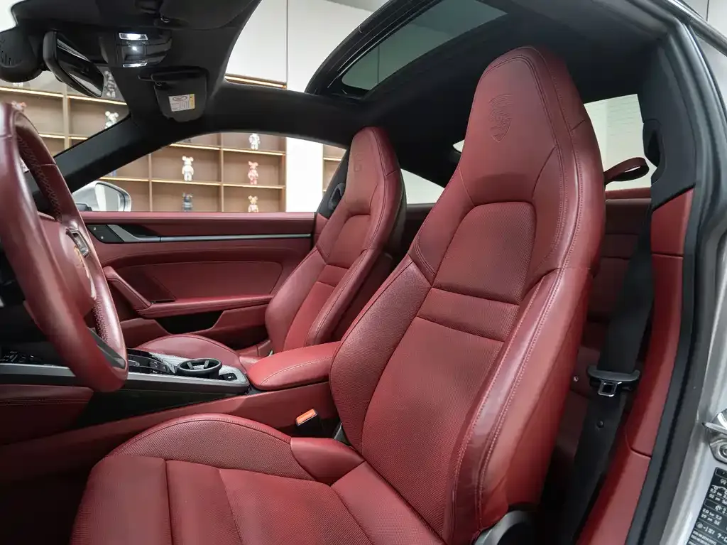 Porsche 911 2021 из CN, фото 3