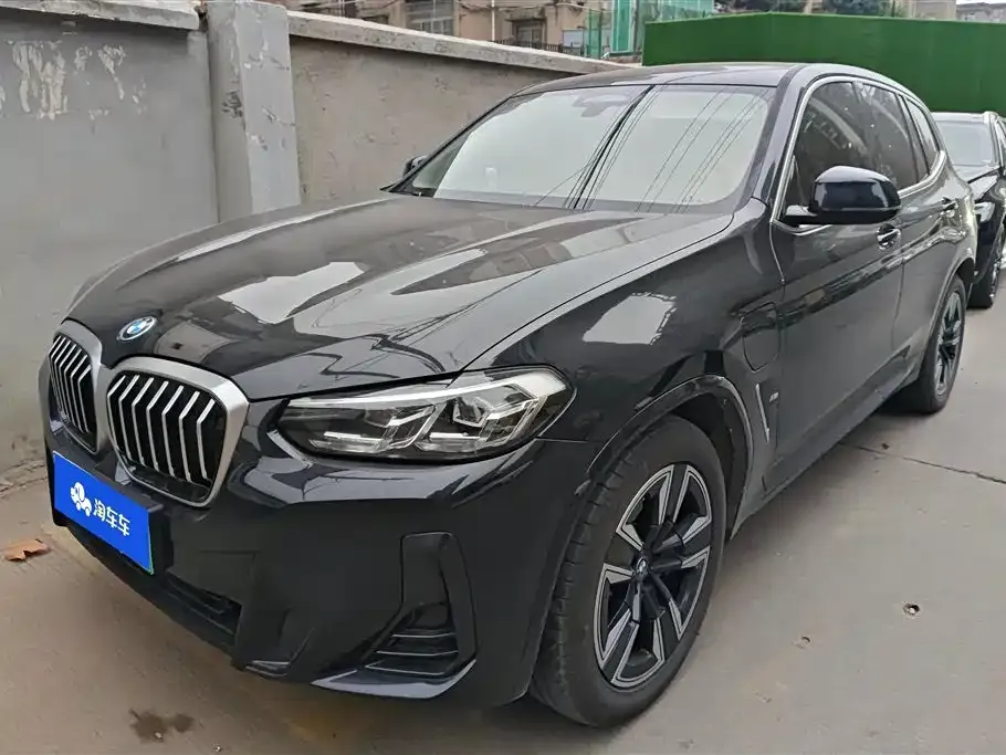 BMW iX3 2025 из CN, фото 1