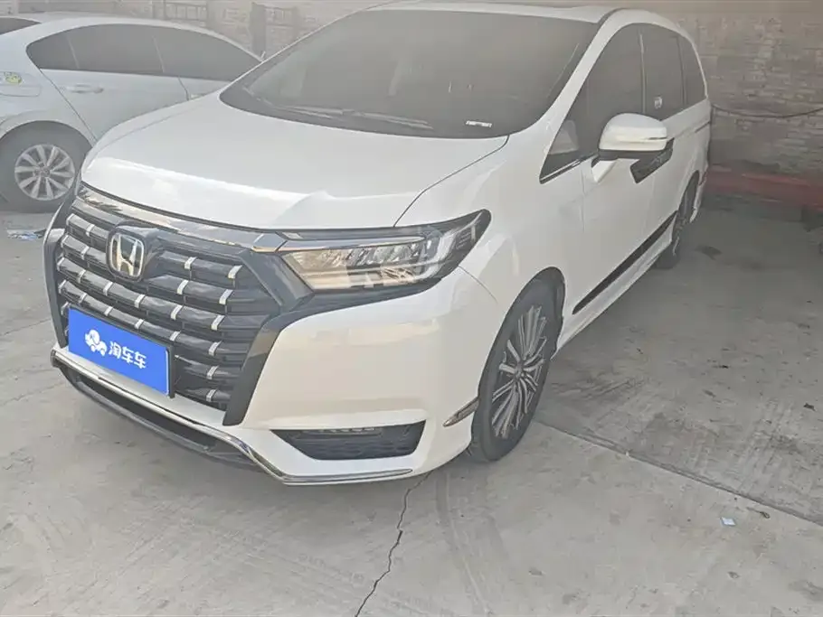 Honda Elysion 2023 из CN, фото 1
