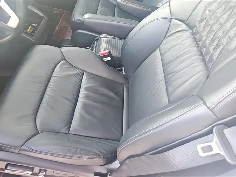 Honda Elysion 2023 из CN, фото 4