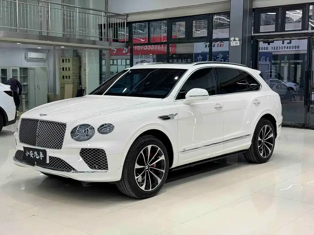 Bentley Bentayga 2021 из CN, фото 4
