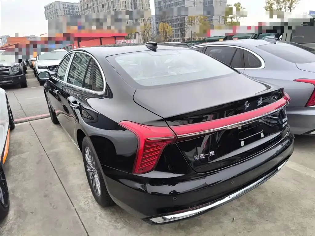 Hongqi H5 2025 из CN, фото 3