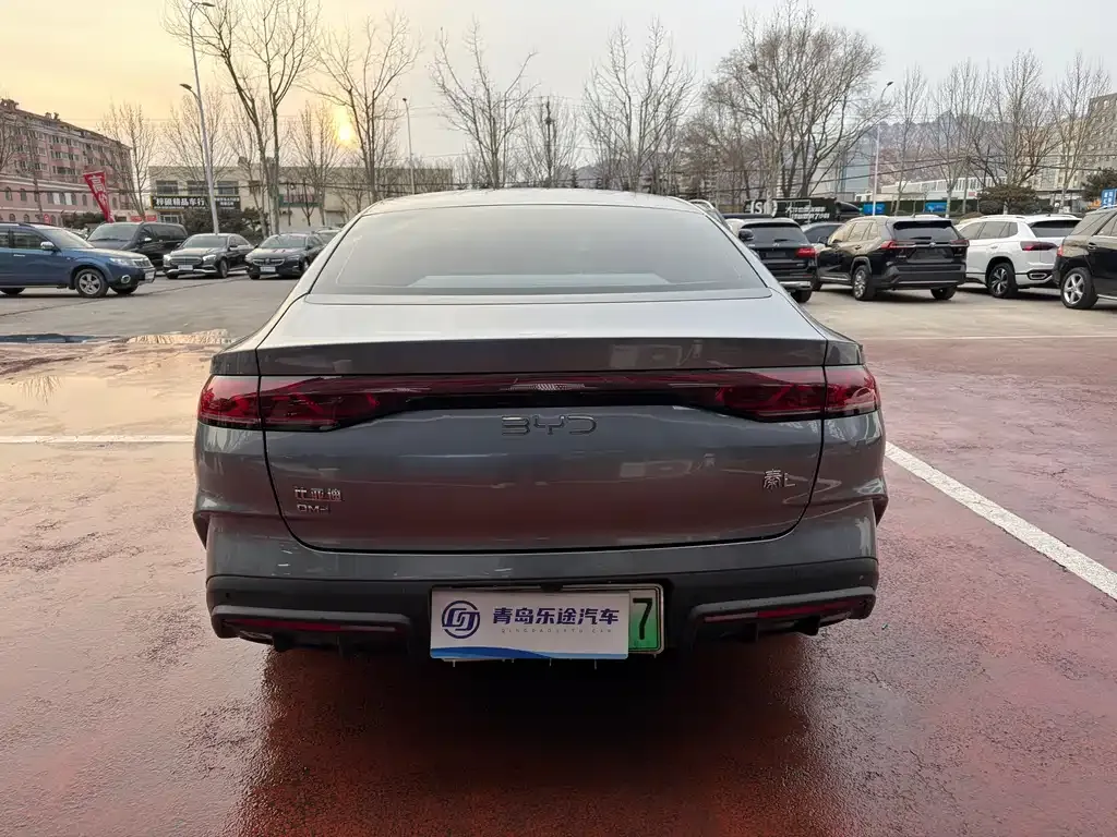 BYD Qin L — фото 10