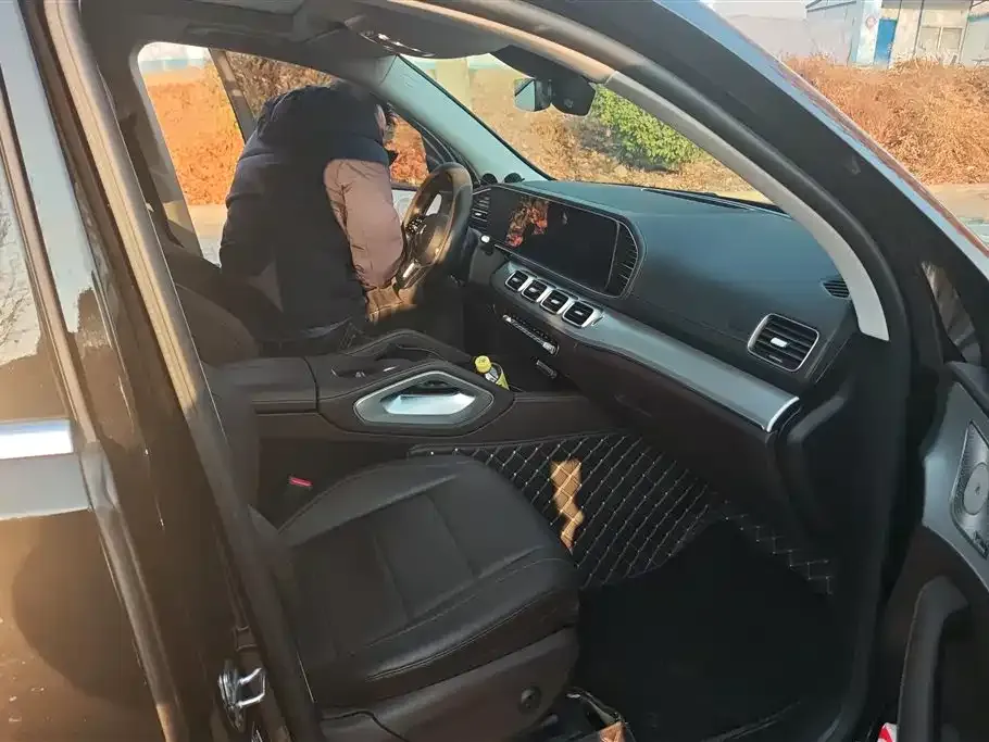 Mercedes-Benz GLE 2023 из CN, фото 3