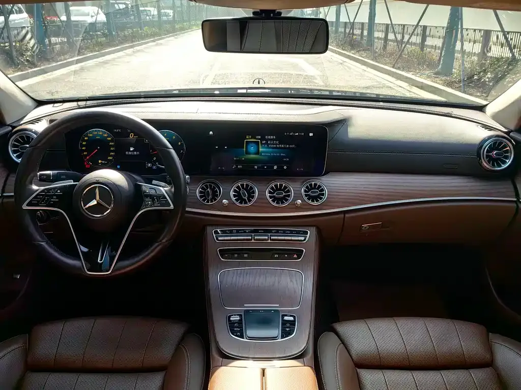 Mercedes-Benz E-Class 2022 из CN, фото 6