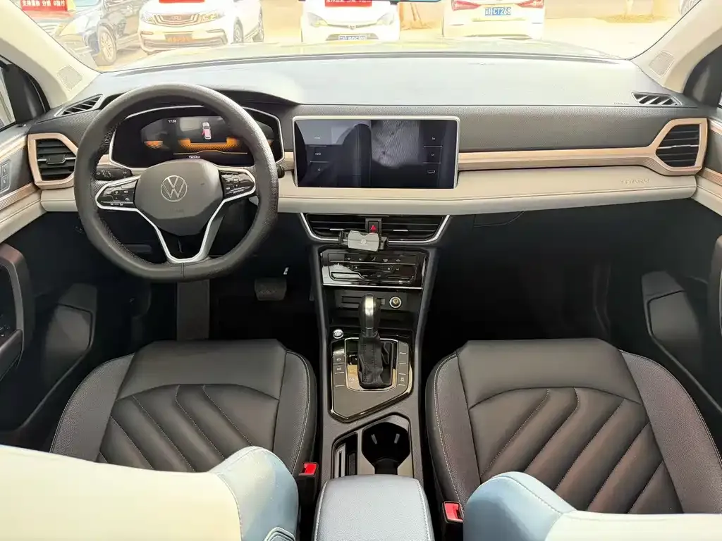 Volkswagen Tharu 2023 из CN, фото 6