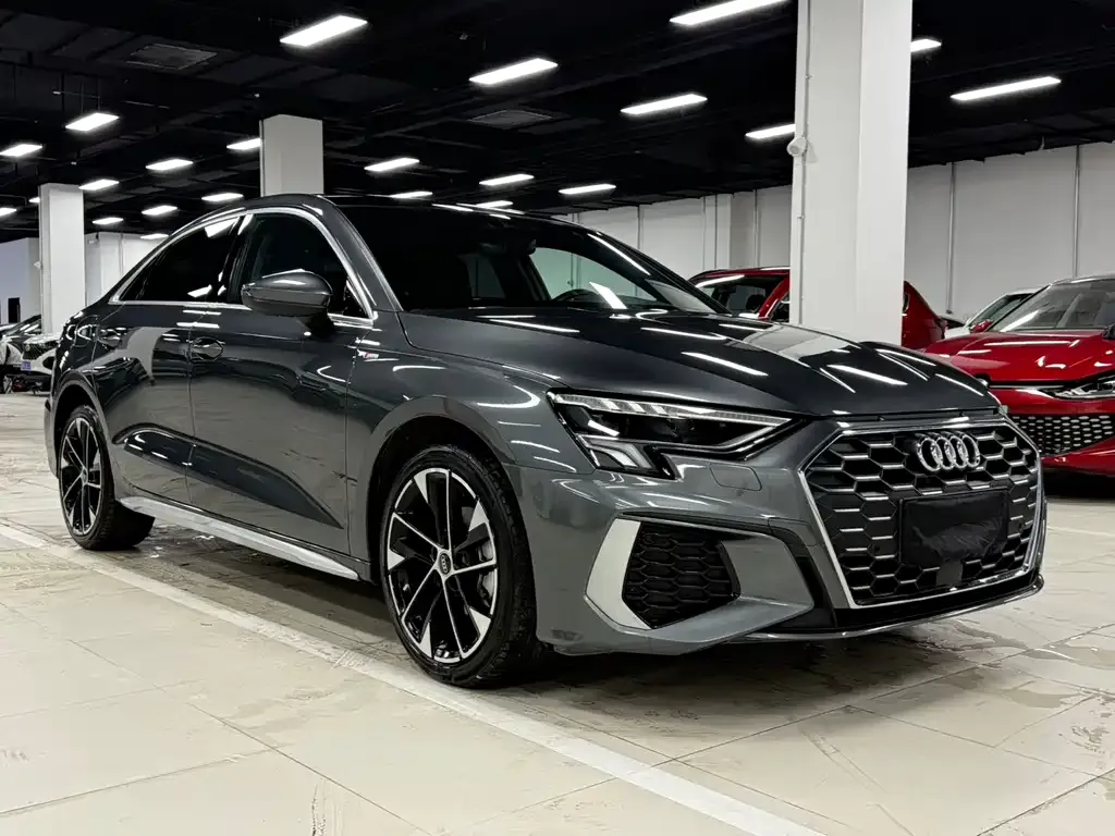 Audi A3 2023 из CN, фото 9