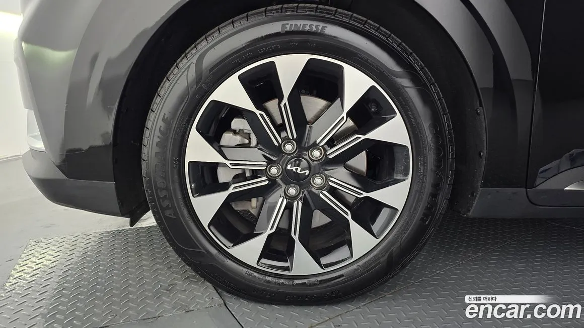Kia Carnival 2023 из KR, фото 8