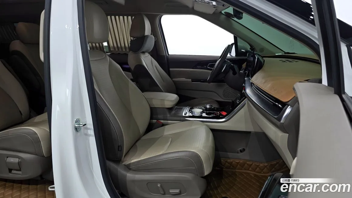 Kia Carnival 2023 из KR, фото 4