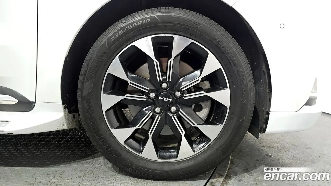 Kia Carnival 2023 из KR, фото 10