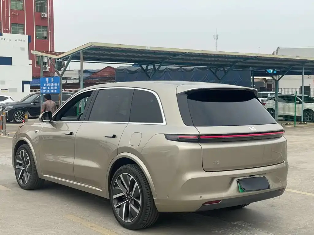 Li Auto L8 2024 из CN, фото 9