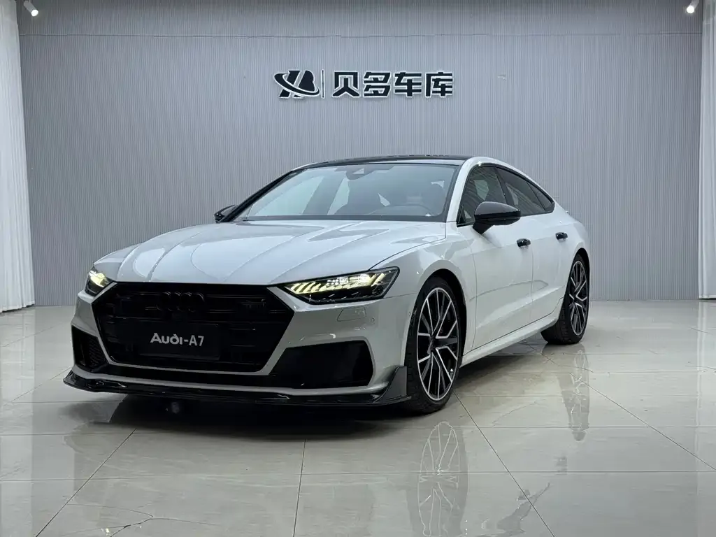 Audi A7 2023 из CN, фото 1
