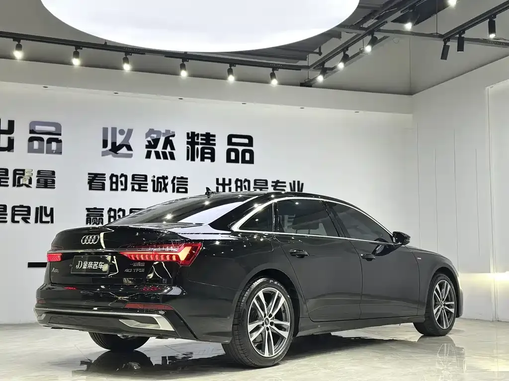 Audi A6L 2024 из CN, фото 4