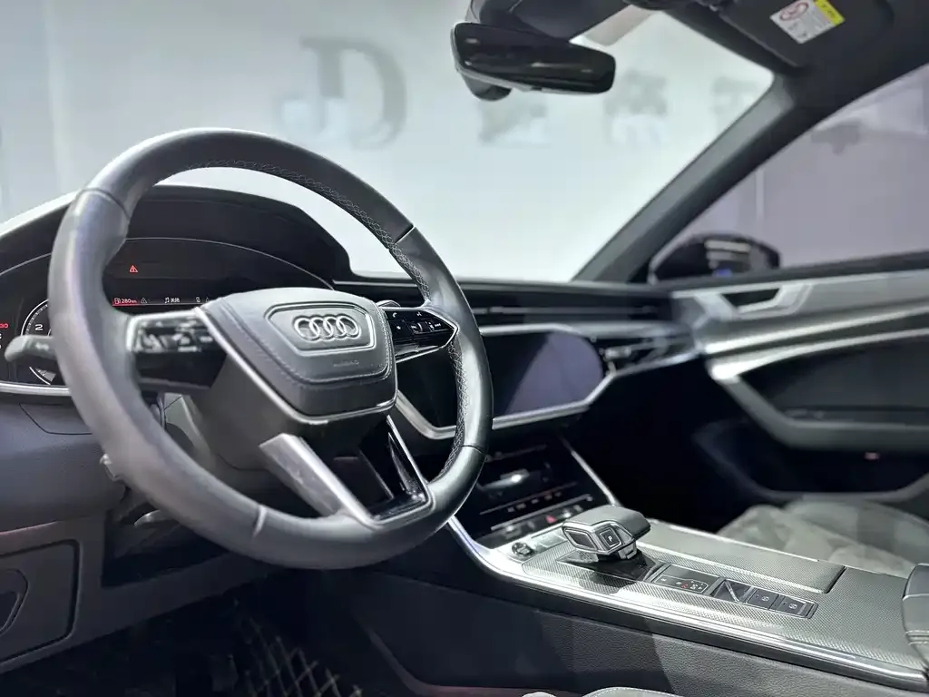 Audi A6L 2024 из CN, фото 2