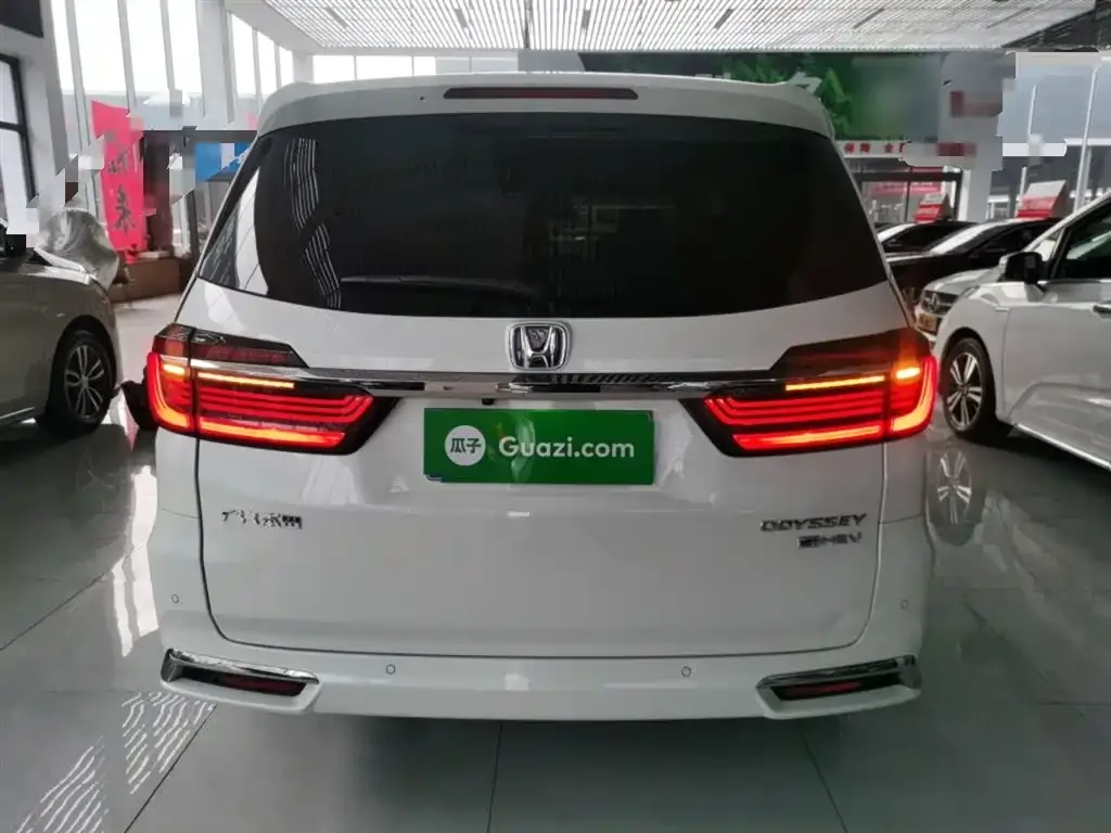 Honda Odyssey 2023 из CN, фото 3