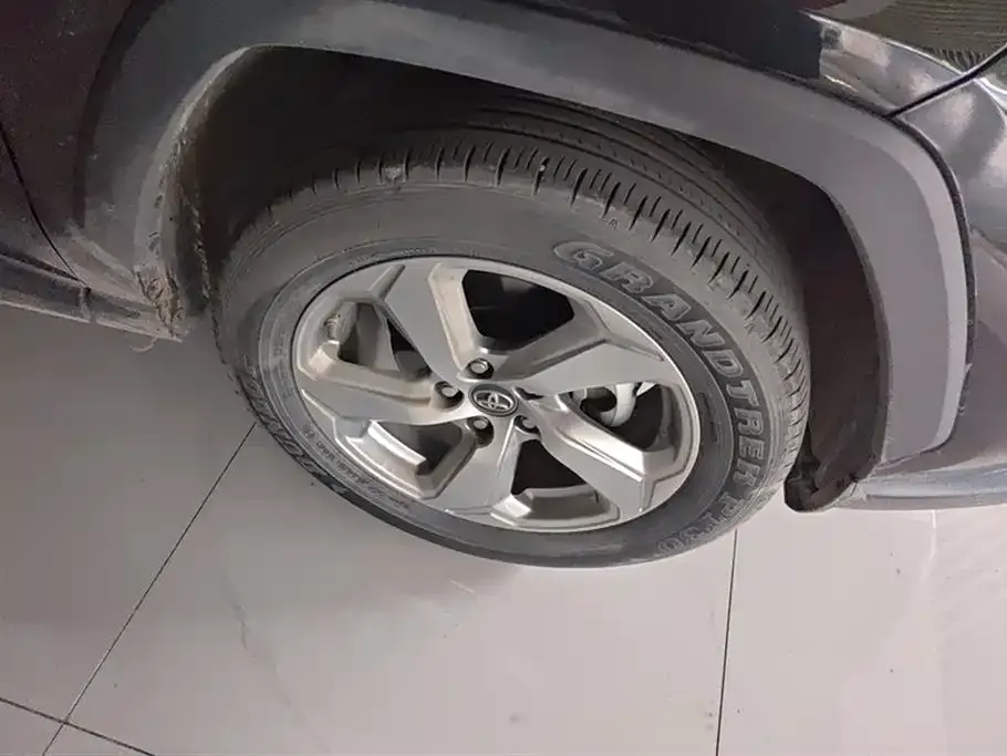 Toyota RAV4 2021 из CN, фото 9