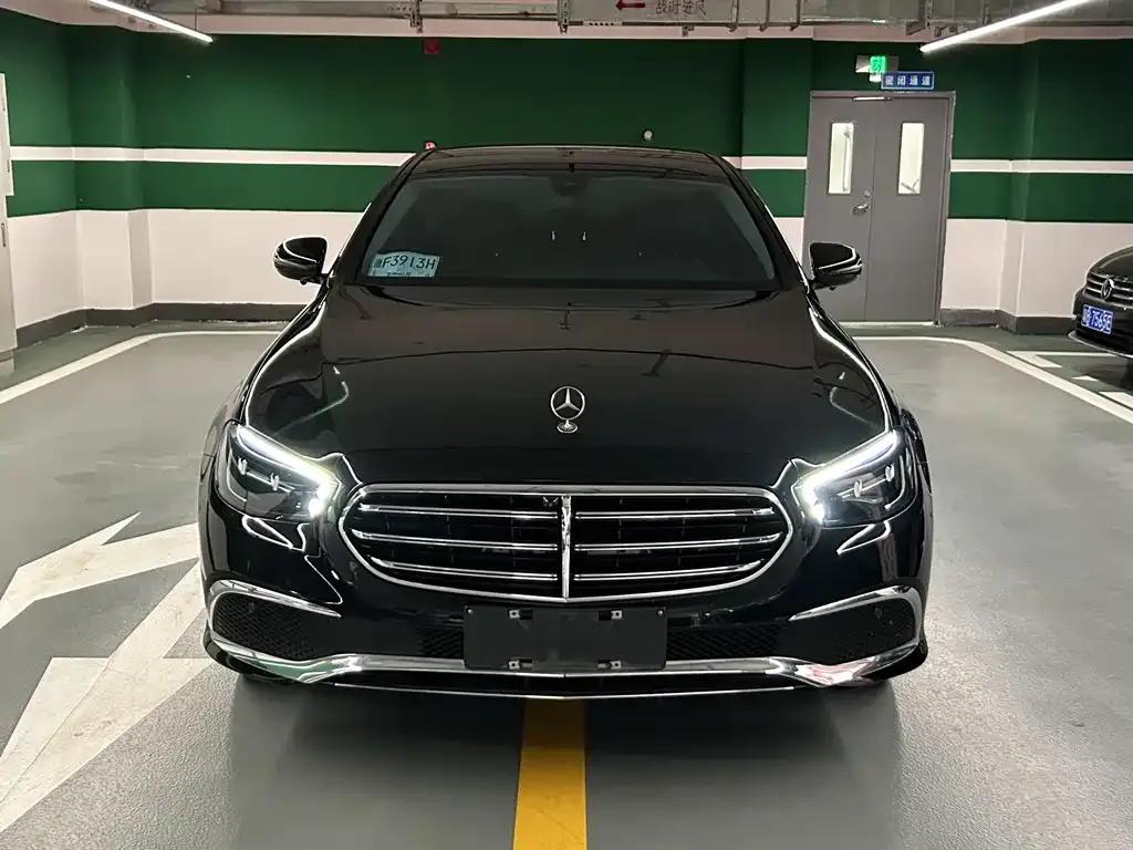 Mercedes-Benz E-Class 2022 из CN, фото 2