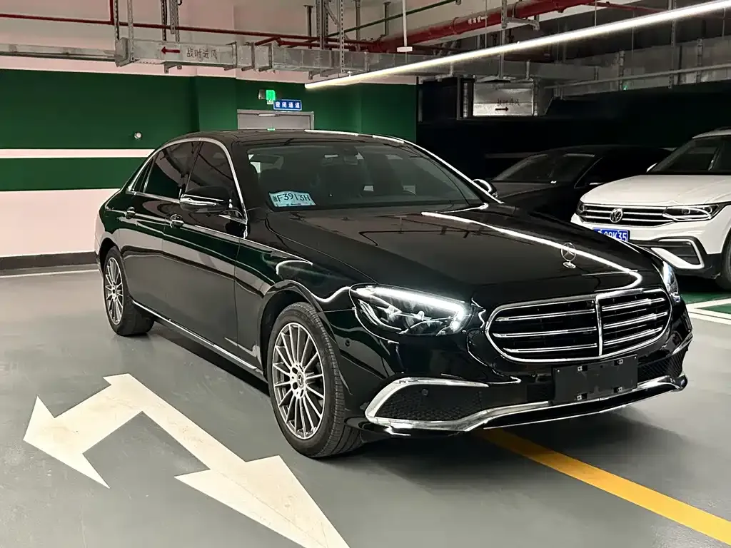 Mercedes-Benz E-Class 2022 из CN, фото 3