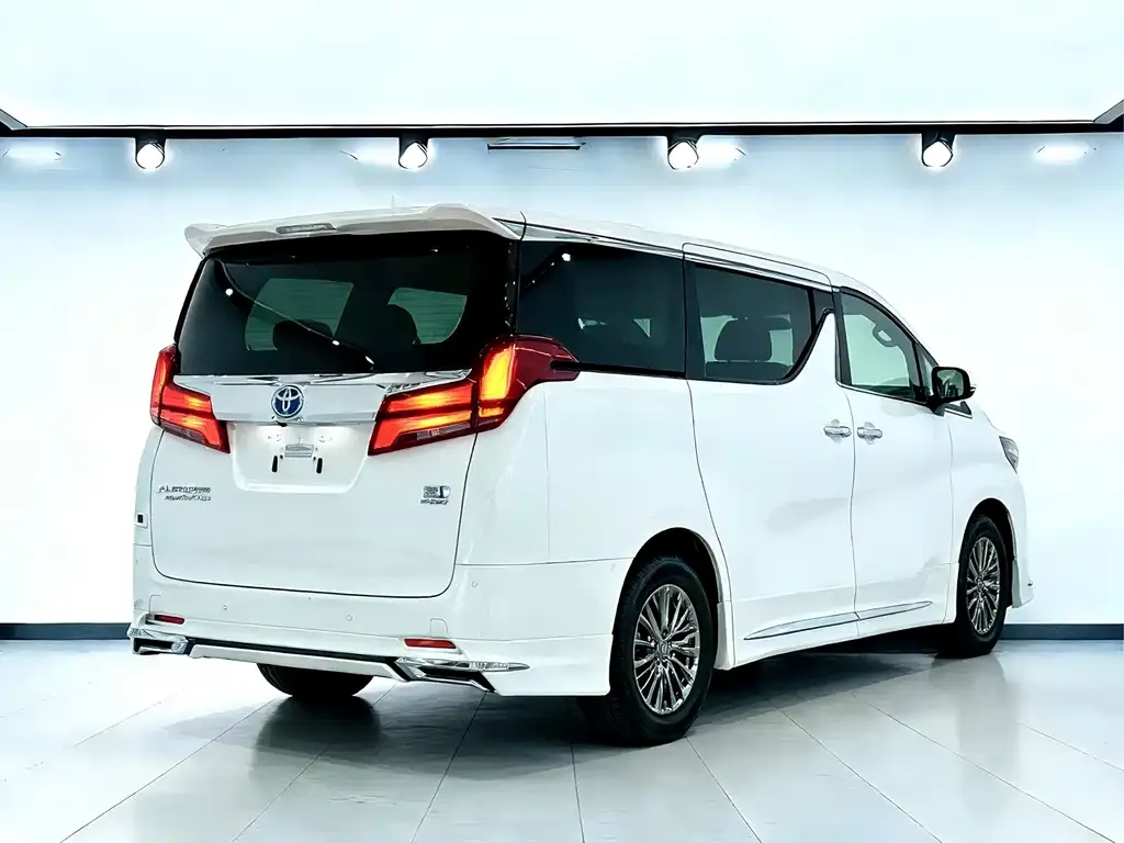 Toyota Alphard 2023 из CN, фото 5