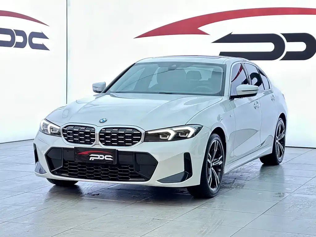 BMW 3 Series 2023 из CN, фото 1