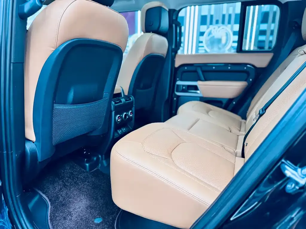 Land Rover Defender 2024 из CN, фото 5