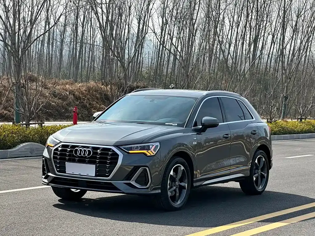 Audi Q3 2022 из CN, фото 1