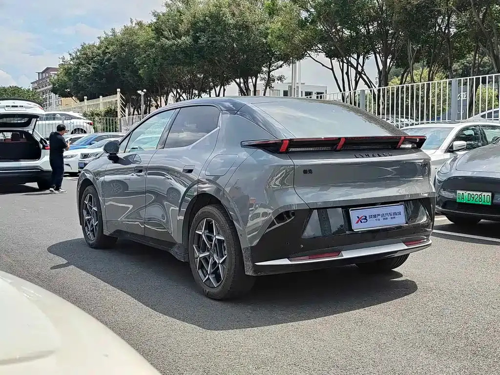 Lynk & Co Z20 2025 из CN, фото 7
