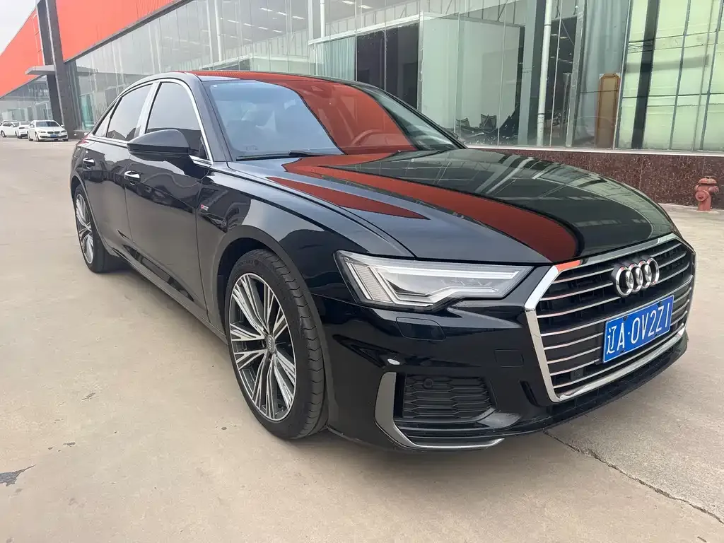 Audi A6L 2021 из CN, фото 4