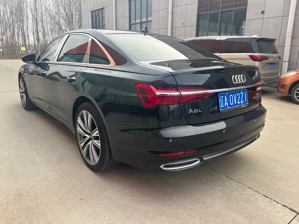 Audi A6L 2021 из CN, фото 7
