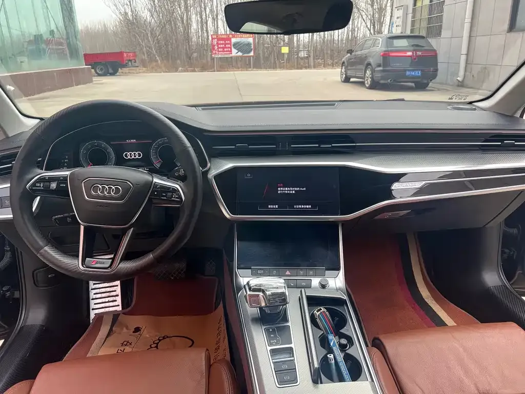 Audi A6L 2021 из CN, фото 3
