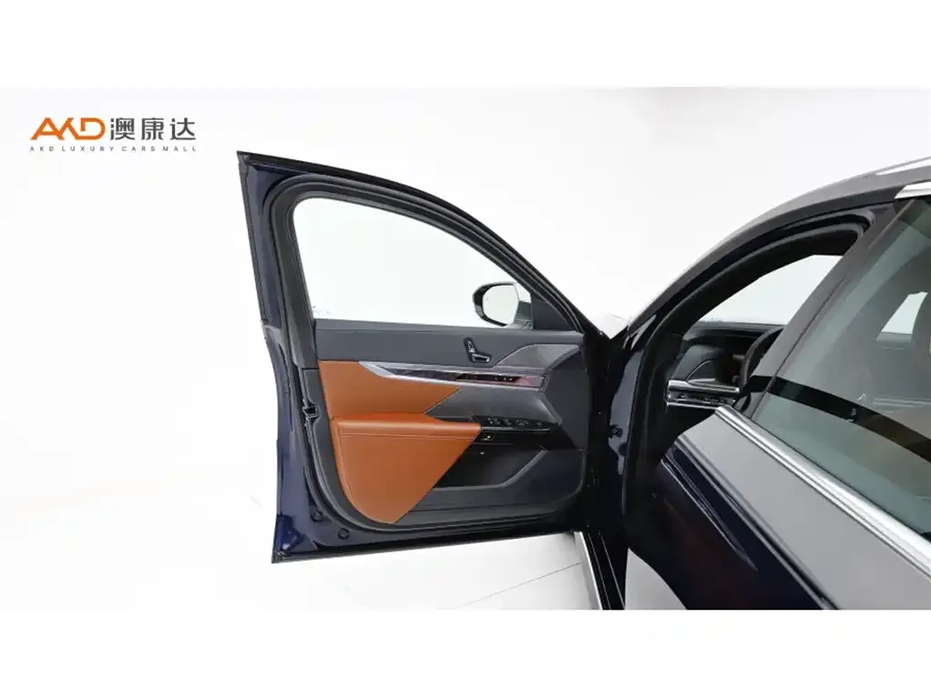 BMW i7 2023 из CN, фото 4