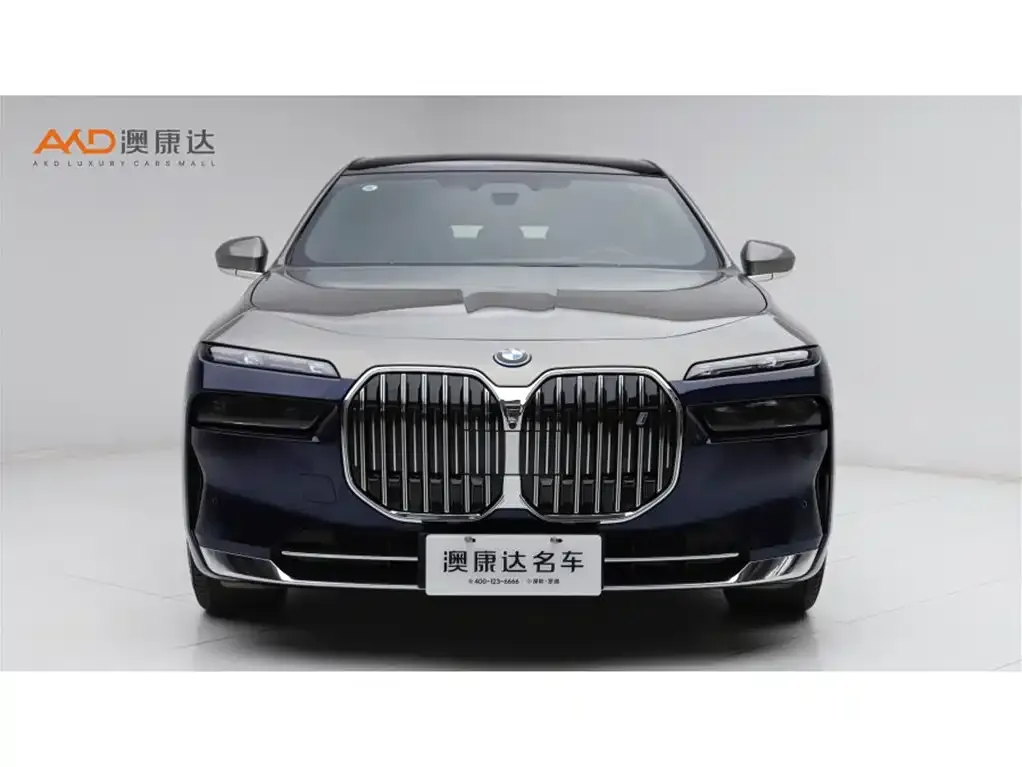 BMW i7 2023 из CN, фото 6