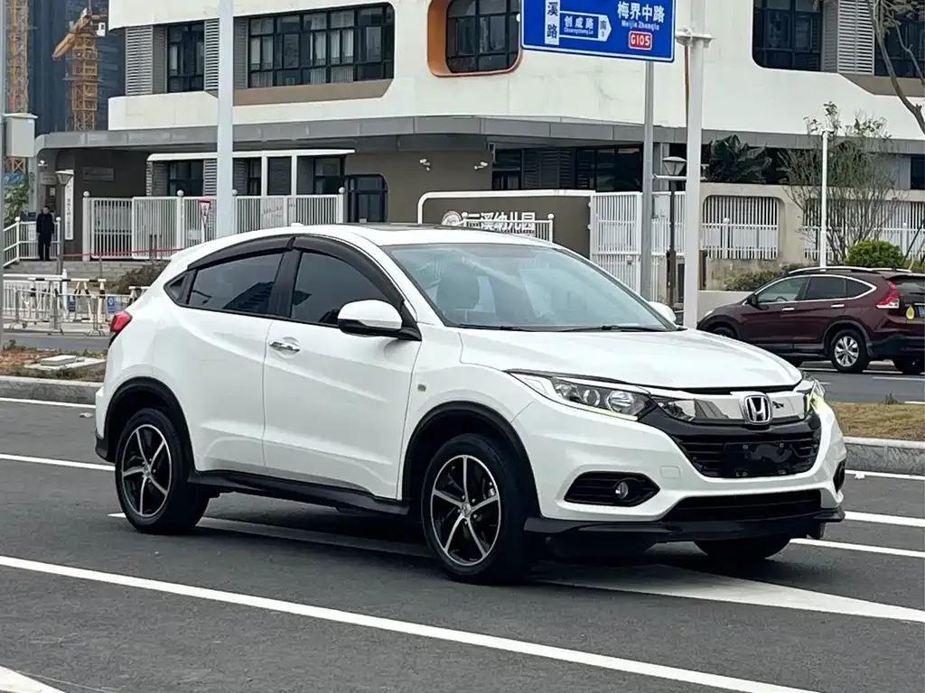 Honda Vezel 2021 из CN, фото 5