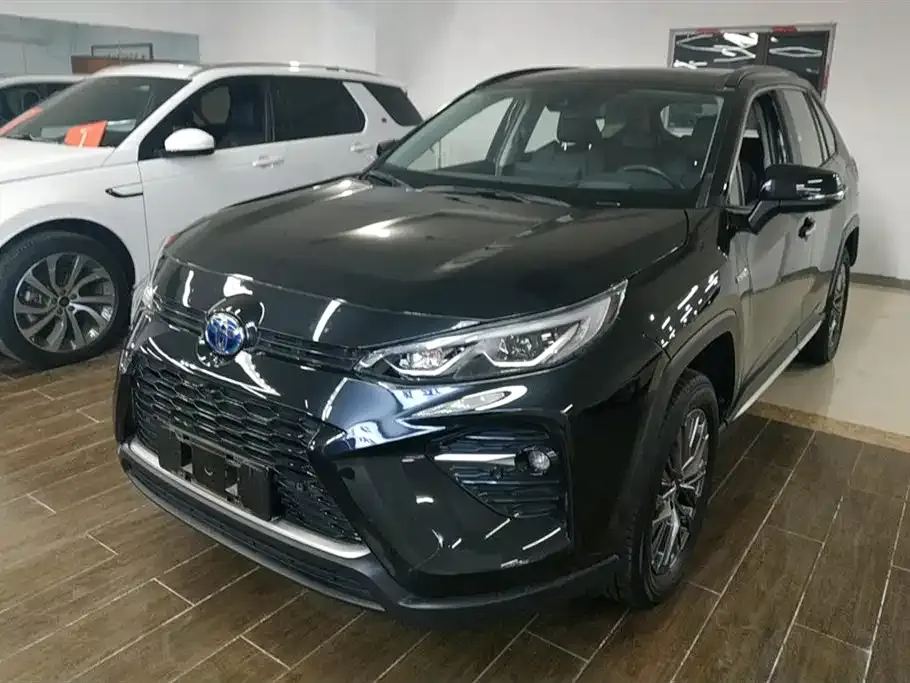 Toyota Wildlander 2023 из CN, фото 1