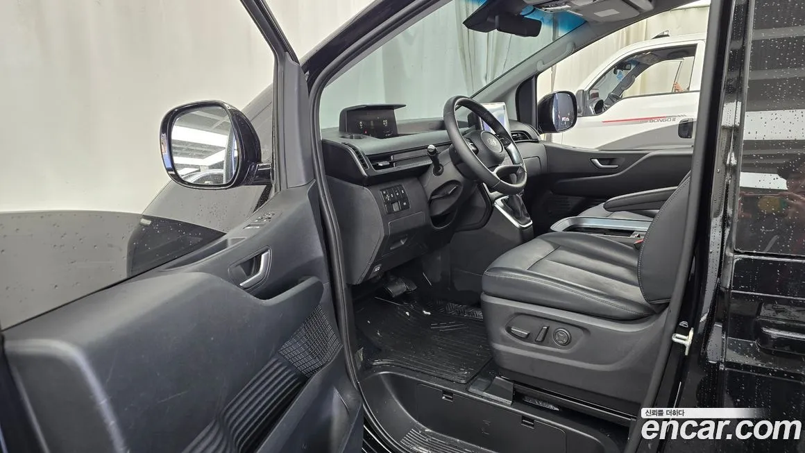 Hyundai Staria 2025 из KR, фото 10