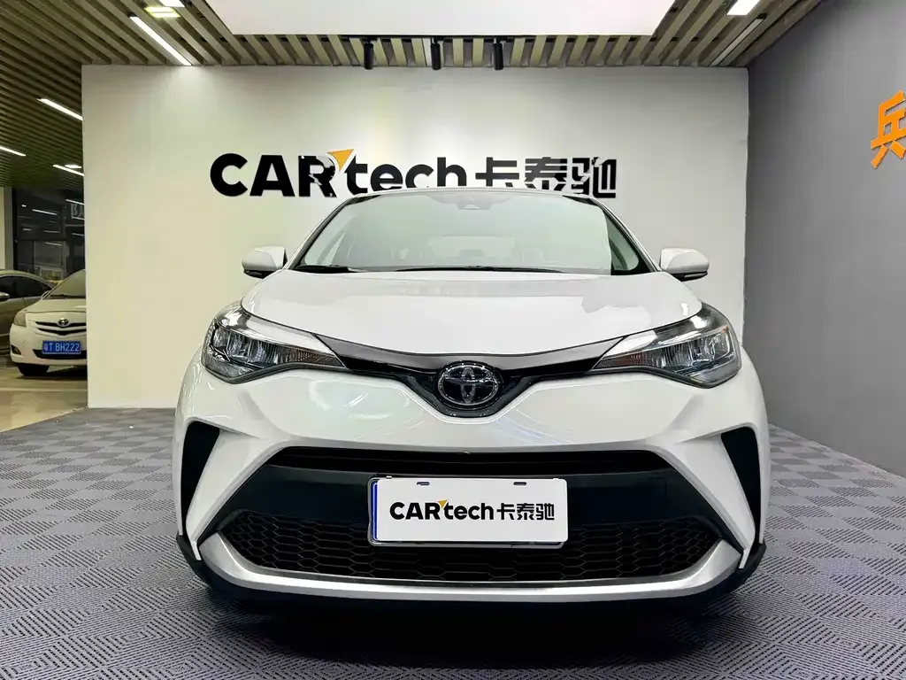 Toyota C-HR 2022 из CN, фото 1