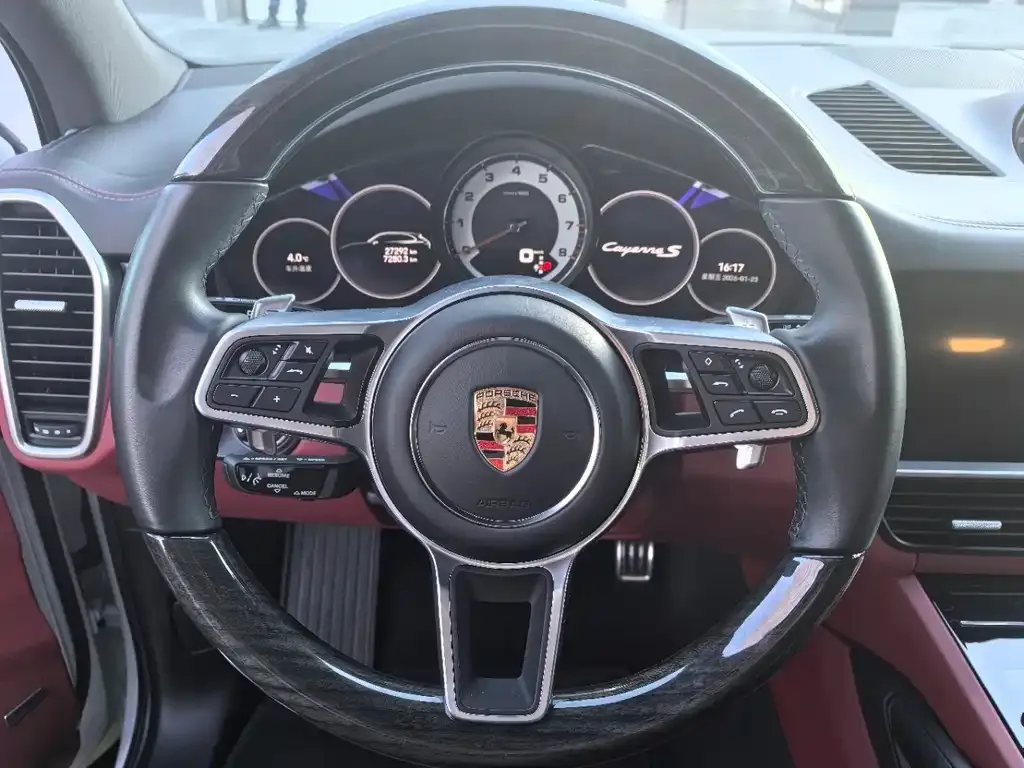 Porsche Cayenne 2023 из CN, фото 8