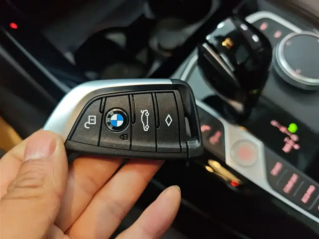 BMW X3 2023 из CN, фото 2