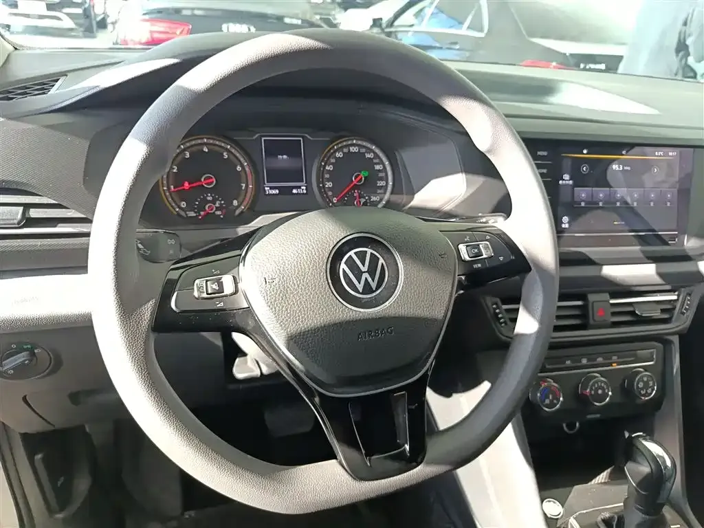 Volkswagen Tharu 2021 из CN, фото 5