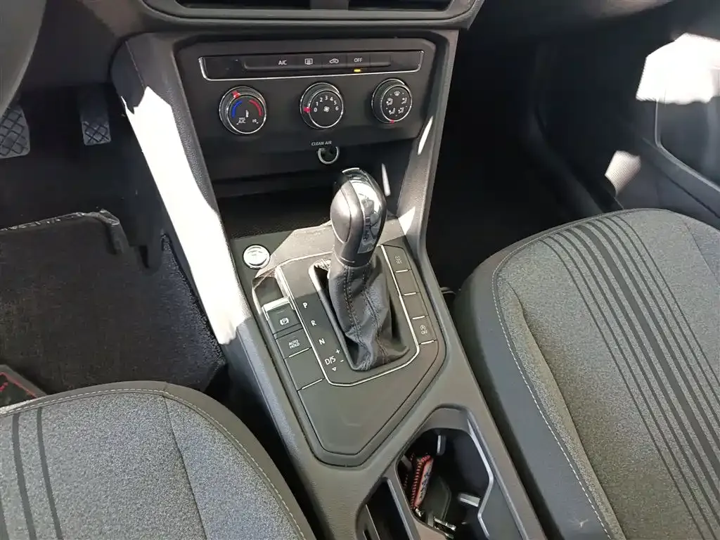 Volkswagen Tharu 2021 из CN, фото 3