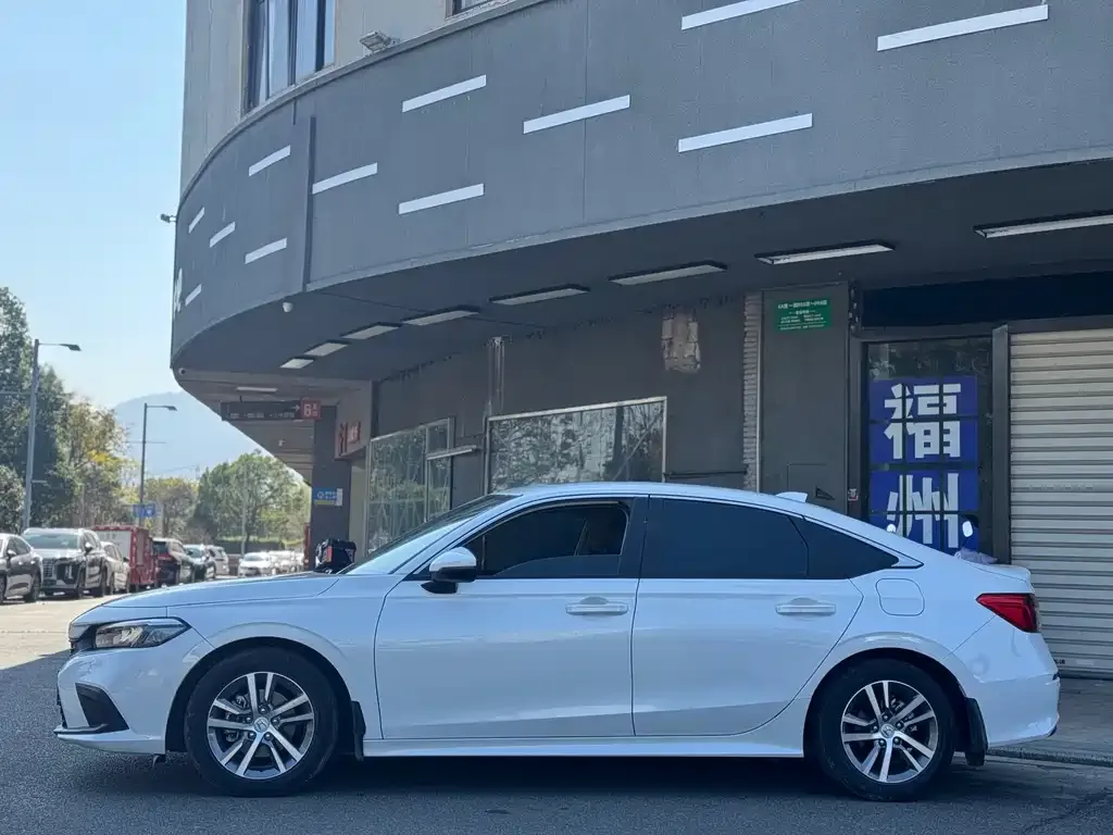 Honda Civic — фото 2