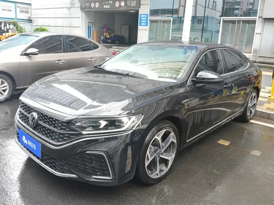 Volkswagen Passat 2024 из CN, фото 1