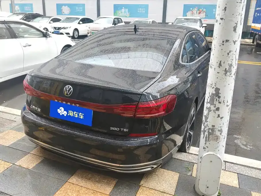 Volkswagen Passat 2024 из CN, фото 5