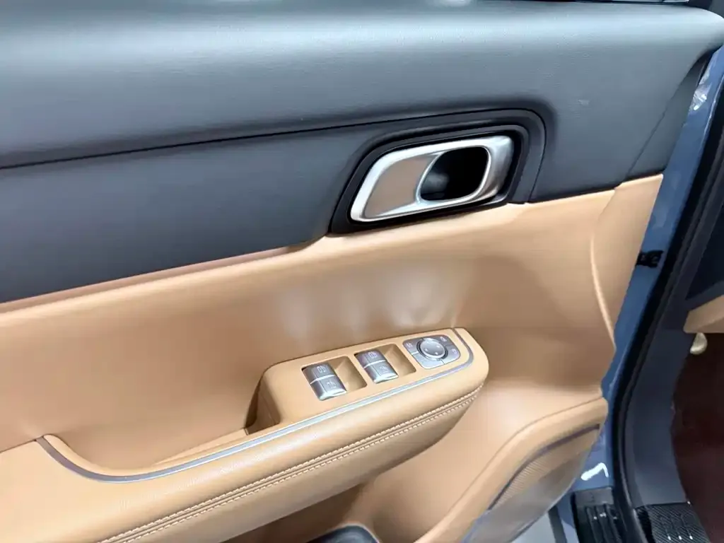 Li Auto ONE 2022 из CN, фото 2