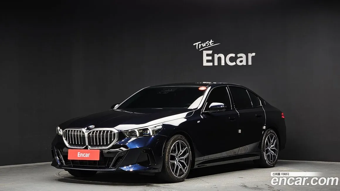 BMW 5-Series 2024 из KR, фото 1