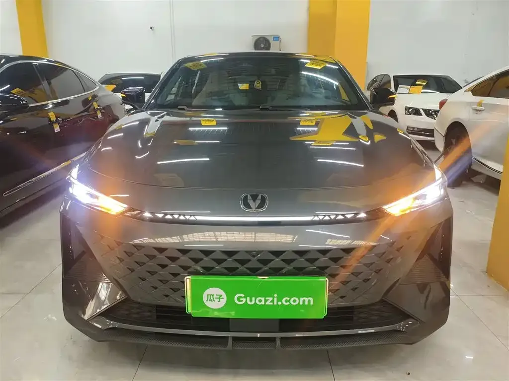 Changan UNI-V iDD 2025 из CN, фото 5