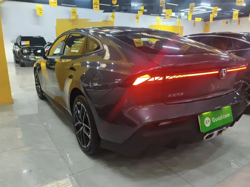 Changan UNI-V iDD 2025 из CN, фото 4