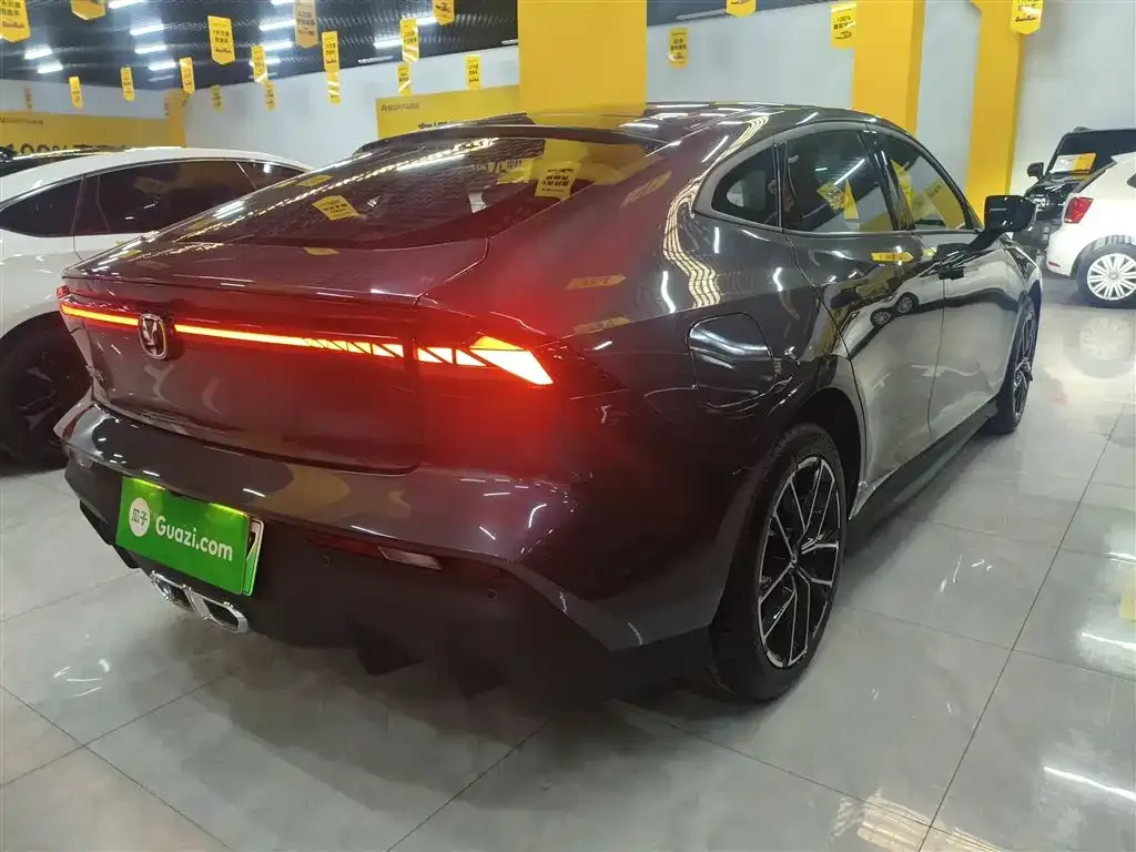 Changan UNI-V iDD 2025 из CN, фото 10
