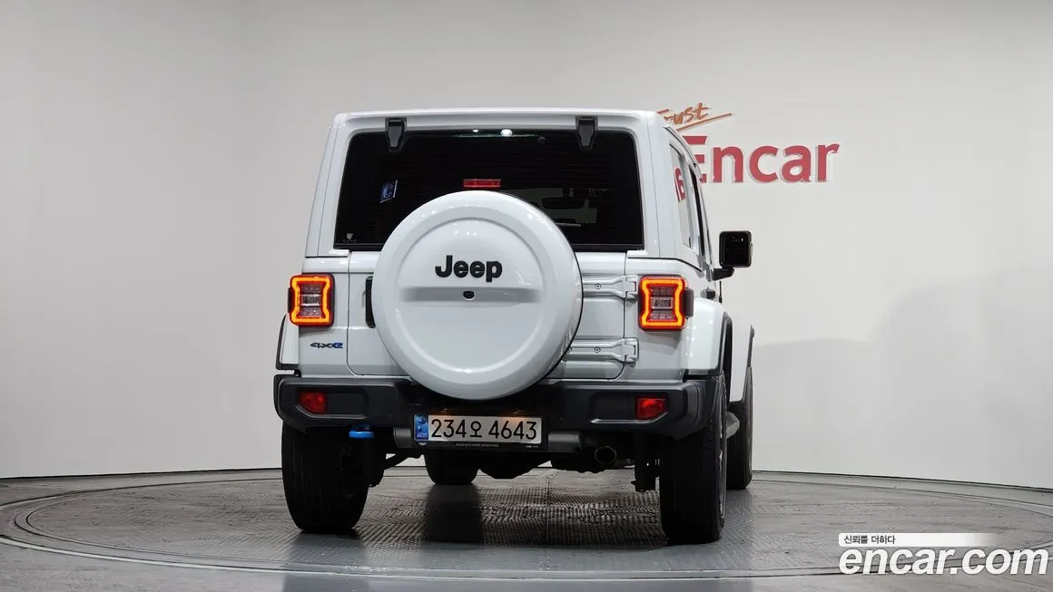 Jeep Wrangler 2022 из KR, фото 4