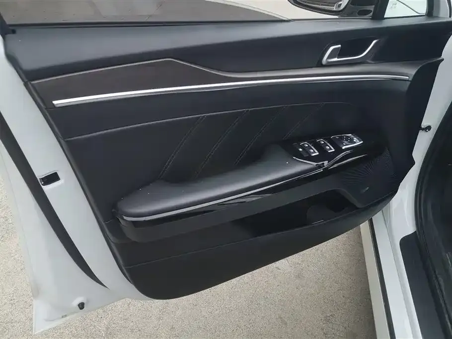 Kia K5 2021 из CN, фото 8